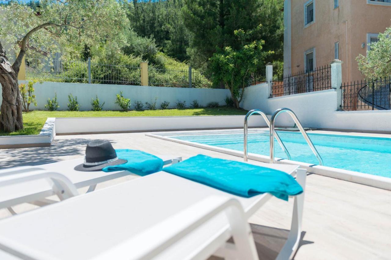 Louloudis Pool Villa Skala Rachoni  Zewnętrze zdjęcie