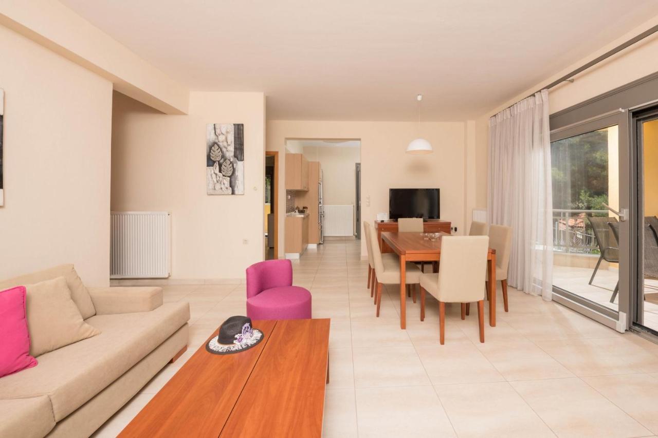 Louloudis Pool Villa Skala Rachoni  Zewnętrze zdjęcie
