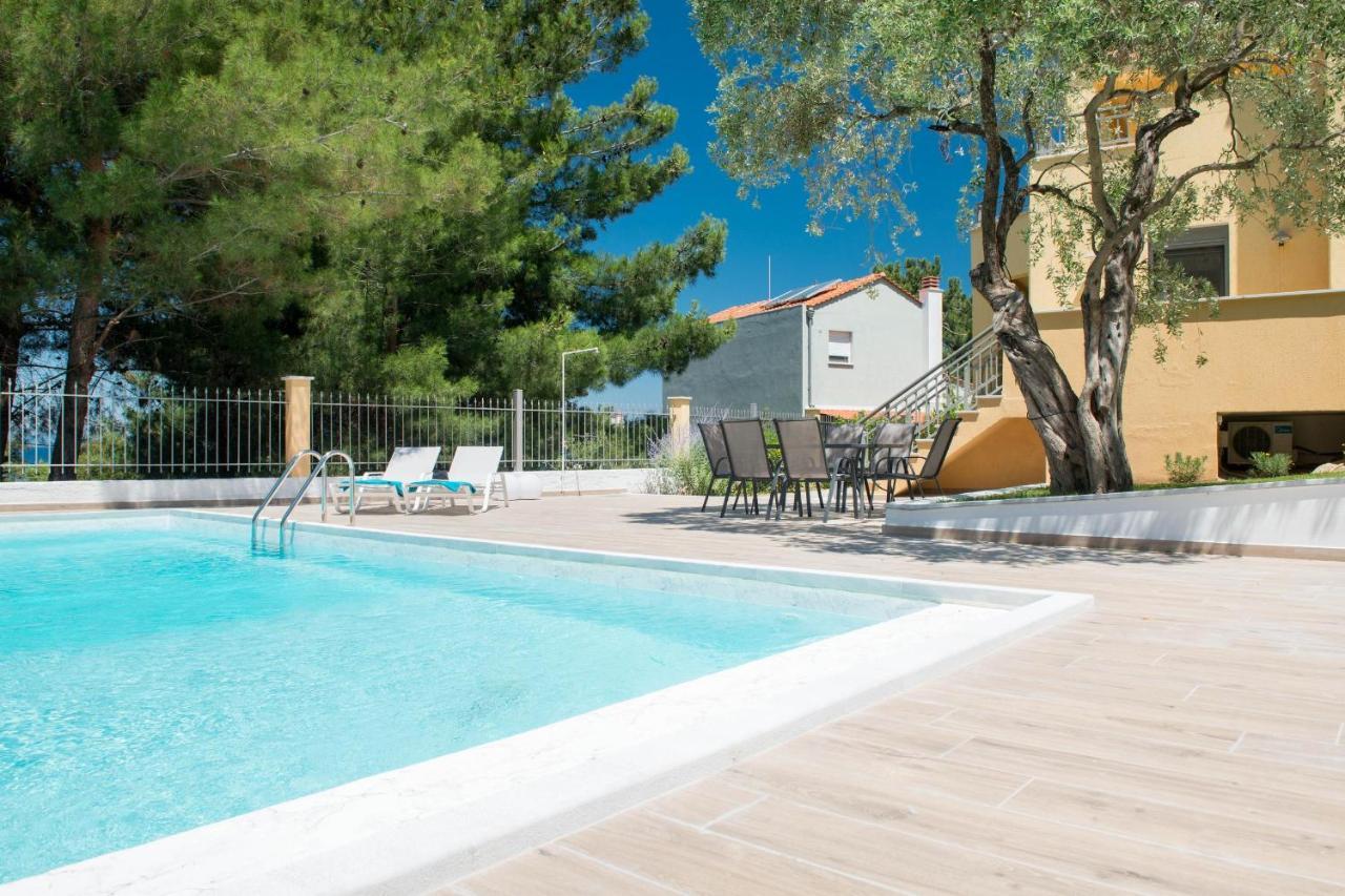 Louloudis Pool Villa Skala Rachoni  Zewnętrze zdjęcie